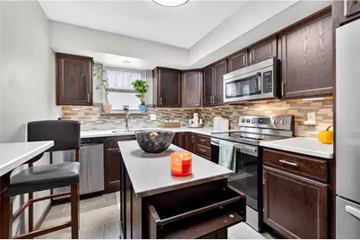 330 Parkside Drive, Macungie Boro, PA 18062 - Photo 6