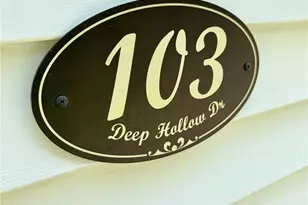 103 Deep Hollow Dr, Greentown, PA 18426 - Photo 8