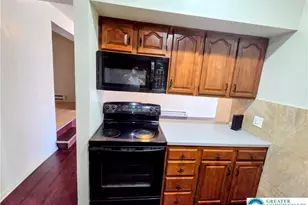 223 N Fountain St, Allentown City, PA 18102 - Photo 6