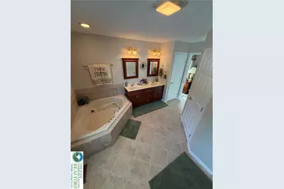 5383 Prophets Way, Lower Macungie Township, PA 18106 - Photo 10