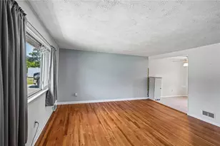 3334 Winchester Rd, South Whitehall Township, PA 18104 - Photo 6