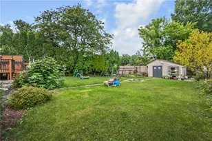 4279 Hilltop Pl, Bethlehem Township, PA 18020 - Photo 12