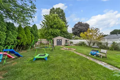 4279 Hilltop Place, Bethlehem Township, PA 18020 - Photo 16