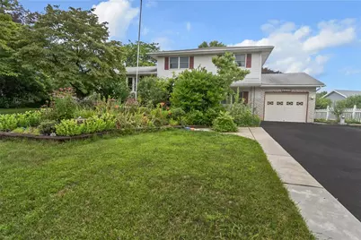 4279 Hilltop Place, Bethlehem Township, PA 18020 - Photo 4