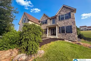 448 E Beil Ave, Upper Nazareth Twp, PA 18064 - Photo 2