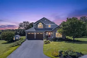 6467 Abbey Rd, Plainfield Township, PA 18091 - Photo 2