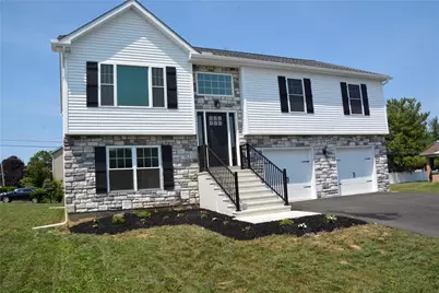 2905 Roosevelt Street, Bethlehem Township, PA 18020 - Photo 1