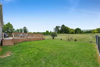 4452 W Mountain View Drive, Lehigh Township, PA 18088 - Photo 6