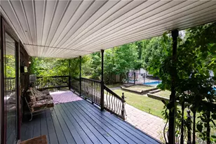 188 Olde Schoolhouse Rd, Paradise Twp, PA 18326 - Photo 2
