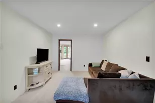 5973 Del Haven Rd, Lower Mt Bethel Twp, PA 18013 - Photo 24