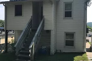 216 1st St, Lehighton, PA 18235 - Photo 6