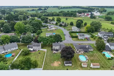 444 Georgetown Road, Lower Nazareth Twp, PA 18064 - Photo 32