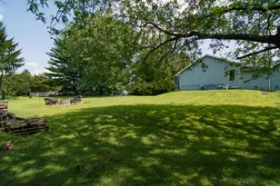 563 Longacre Dr, Lehigh Township, PA 18035 - Photo 74