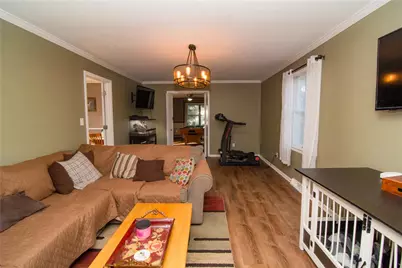 563 Longacre Drive, Lehigh Township, PA 18035 - Photo 8