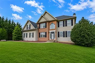 413 Quail Dr, Allentown City, PA 18104 - Photo 2