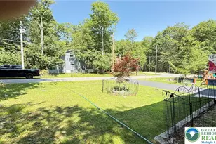 8466 Bumble Bee Way, Tobyhanna, PA 18466 - Photo 4
