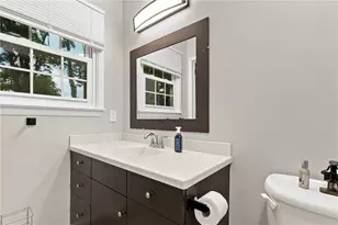 1031 N 7th St, Emmaus Boro, PA 18049 - Photo 30