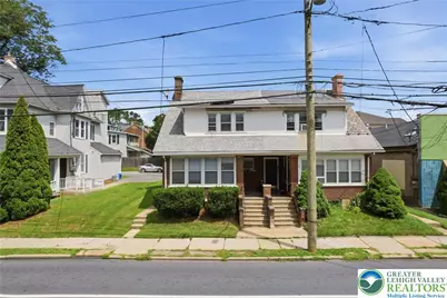 7 E Elizabeth Avenue, Bethlehem, PA 18018 - Photo 2
