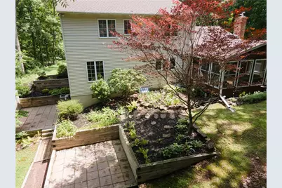 748 Rolling Hills Road, Bedminster Twp, PA 18942 - Photo 4