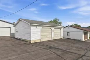 238 N 7th St, Lehighton Boro, PA 18235 - Photo 38