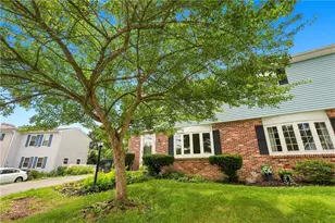 4250 Iroquois St, North Whitehall Township, PA 18078 - Photo 2