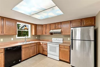 4250 Iroquois Street, North Whitehall Township, PA 18078 - Photo 8