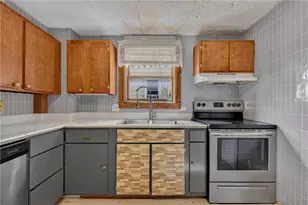 1291 Seidersville Rd, Lower Saucon Township, PA 18015 - Photo 12