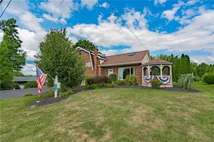 172 Grouse Dr, Moore Township, PA 18014 - Photo 4