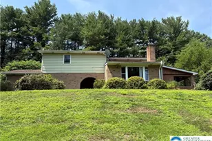 575 N Hokendauqua Dr, Moore Township, PA 18014 - Photo 1