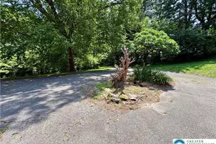 575 N Hokendauqua Dr, Moore Township, PA 18014 - Photo 4