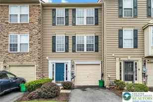 148 Knollwood Dr, Williams Township, PA 18042 - Photo 1