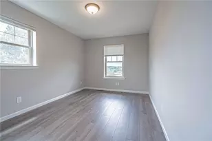3329 S 2nd St, Whitehall Township, PA 18052 - Photo 26