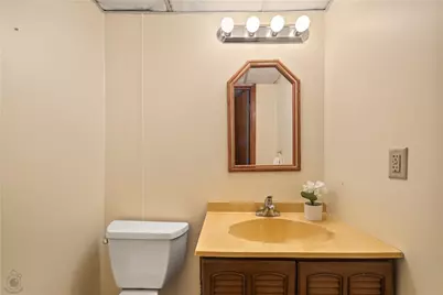 1906 Robin Way, Bethlehem City, PA 18018 - Photo 20