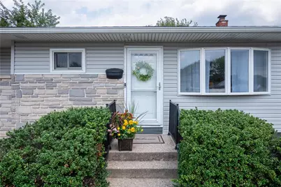 1906 Robin Way, Bethlehem City, PA 18018 - Photo 2