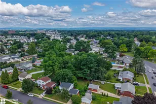 918 Bradford St, Bethlehem City, PA 18018 - Photo 2