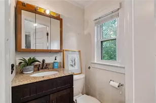 3552 Broadway, South Whitehall Township, PA 18104 - Photo 16