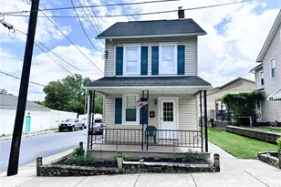 341 Peach St, Catasauqua Boro, PA 18032 - Photo 2