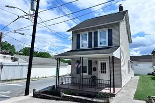 341 Peach St, Catasauqua Boro, PA 18032 - Photo 1