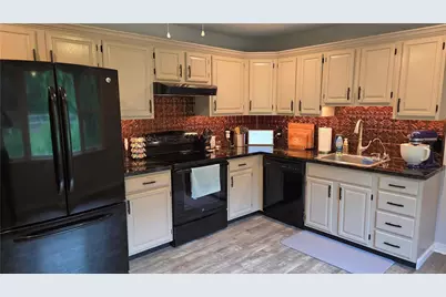 3733 Viewpoint Court, Slatington Boro, PA 18080 - Photo 4