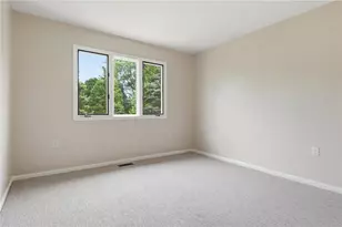 353 Tamarack Dr, Allentown City, PA 18104 - Photo 22