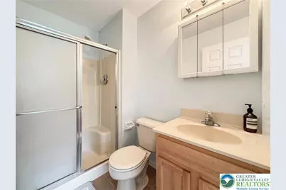 5612 Stonecroft Lane, Lower Macungie Township, PA 18106 - Photo 16