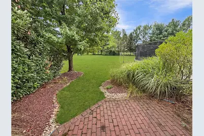 5612 Stonecroft Lane, Lower Macungie Township, PA 18106 - Photo 24