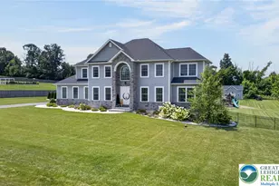 1333 Colony Ln, Plainfield Township, PA 18072 - Photo 4