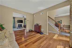 973 Heather Ln, Forks Twp, PA 18040 - Photo 6