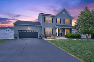 1026 Mabel Pl, Easton, PA 18045 - Photo 2