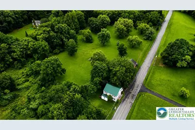 1294 Seifert Road, Bushkill Twp, PA 18064 - Photo 6
