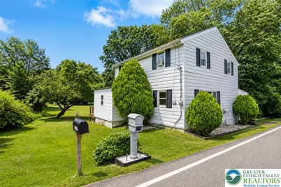 1294 Seifert Road, Bushkill Twp, PA 18064 - Photo 2
