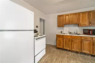 377 W Ridge St, Lansford, PA 18232 - Photo 34