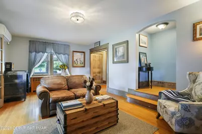 55 Center Avenue, Mount Pocono Boro, PA 18344 - Photo 8