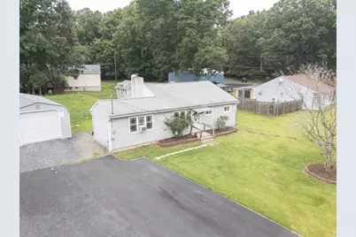 253 Shawnee Drive, East Stroudsburg, PA 18302 - Photo 2